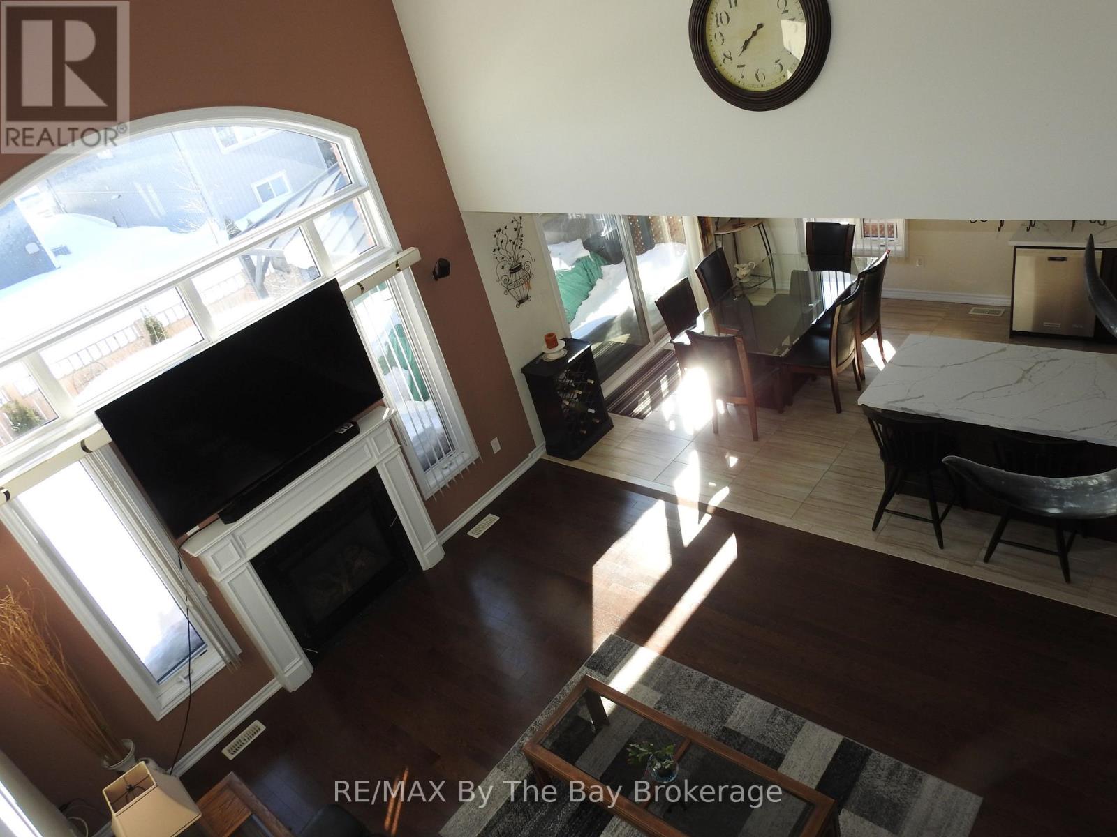 48 Allegra Drive, Wasaga Beach, Ontario  L9Z 0H5 - Photo 22 - S12084275