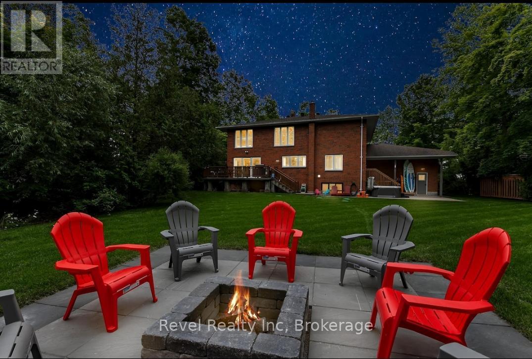 1517 Tiny Beaches Road N, Tiny, Ontario  L9M 0J2 - Photo 15 - S12084361