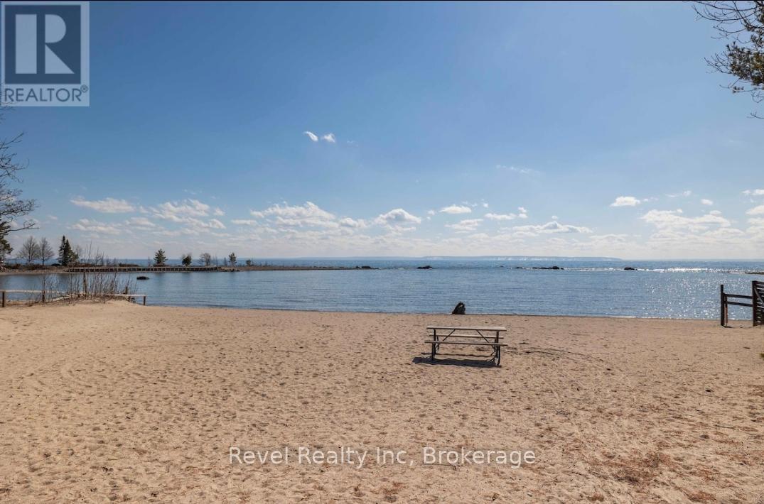 Property at 1517 TINY BEACHES ROAD N image 2