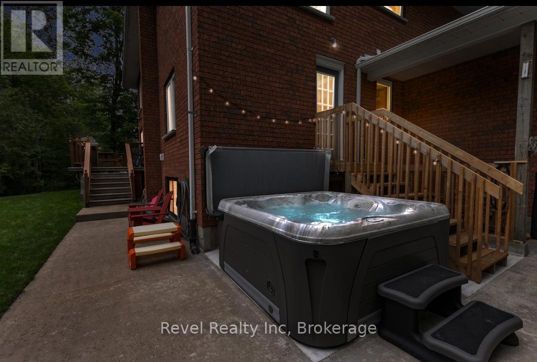 1517 Tiny Beaches Road N, Tiny, Ontario  L9M 0J2 - Photo 27 - S12084361