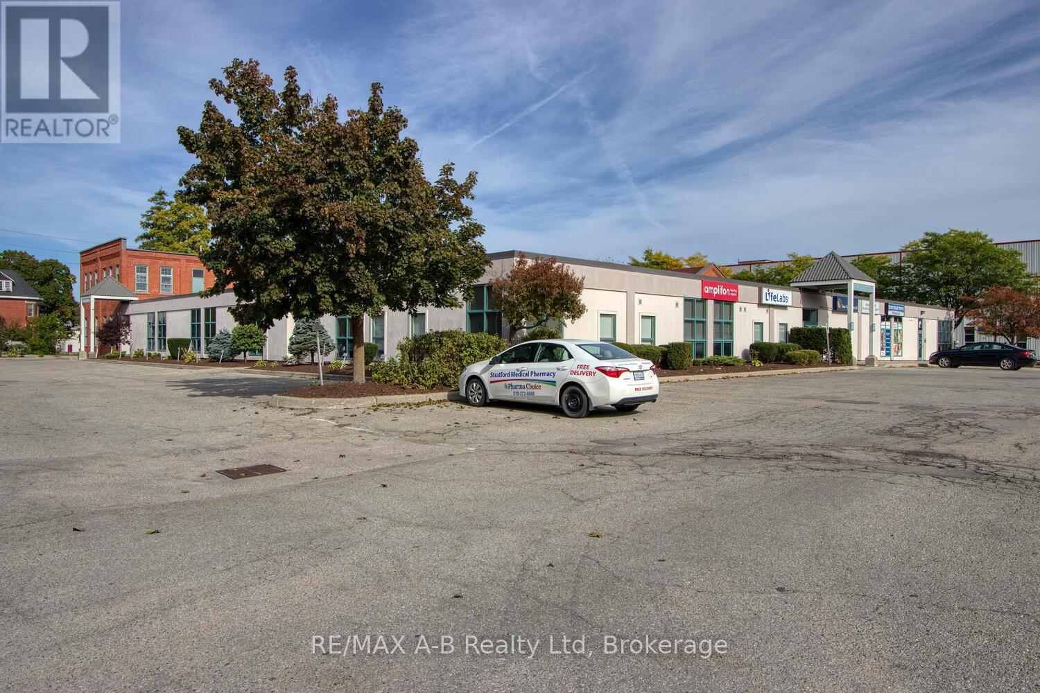 114 - 342 Erie Street, Stratford, Ontario  N5A 2N4 - Photo 16 - X12084423
