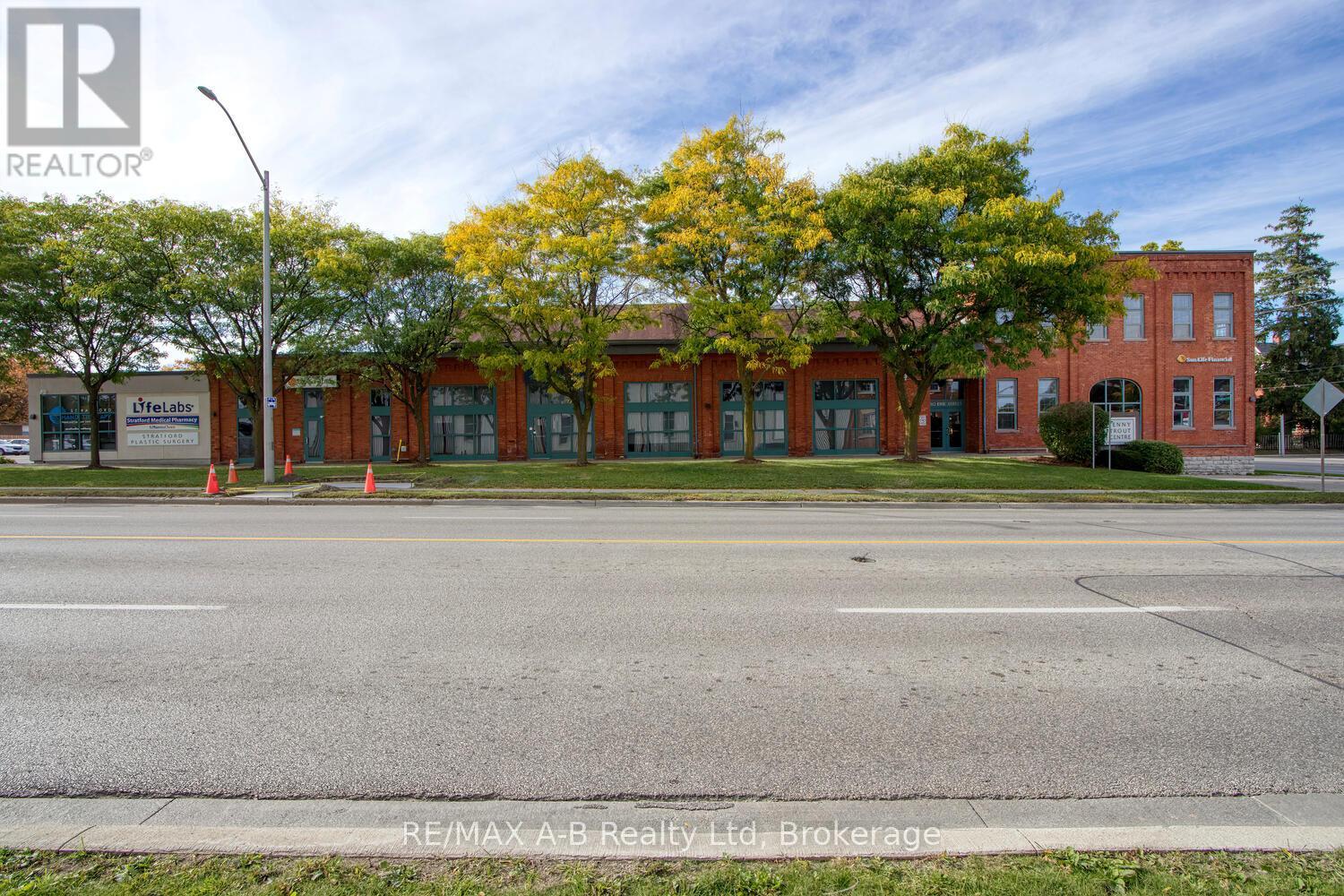 114 - 342 Erie Street, Stratford, Ontario  N5A 2N4 - Photo 19 - X12084423