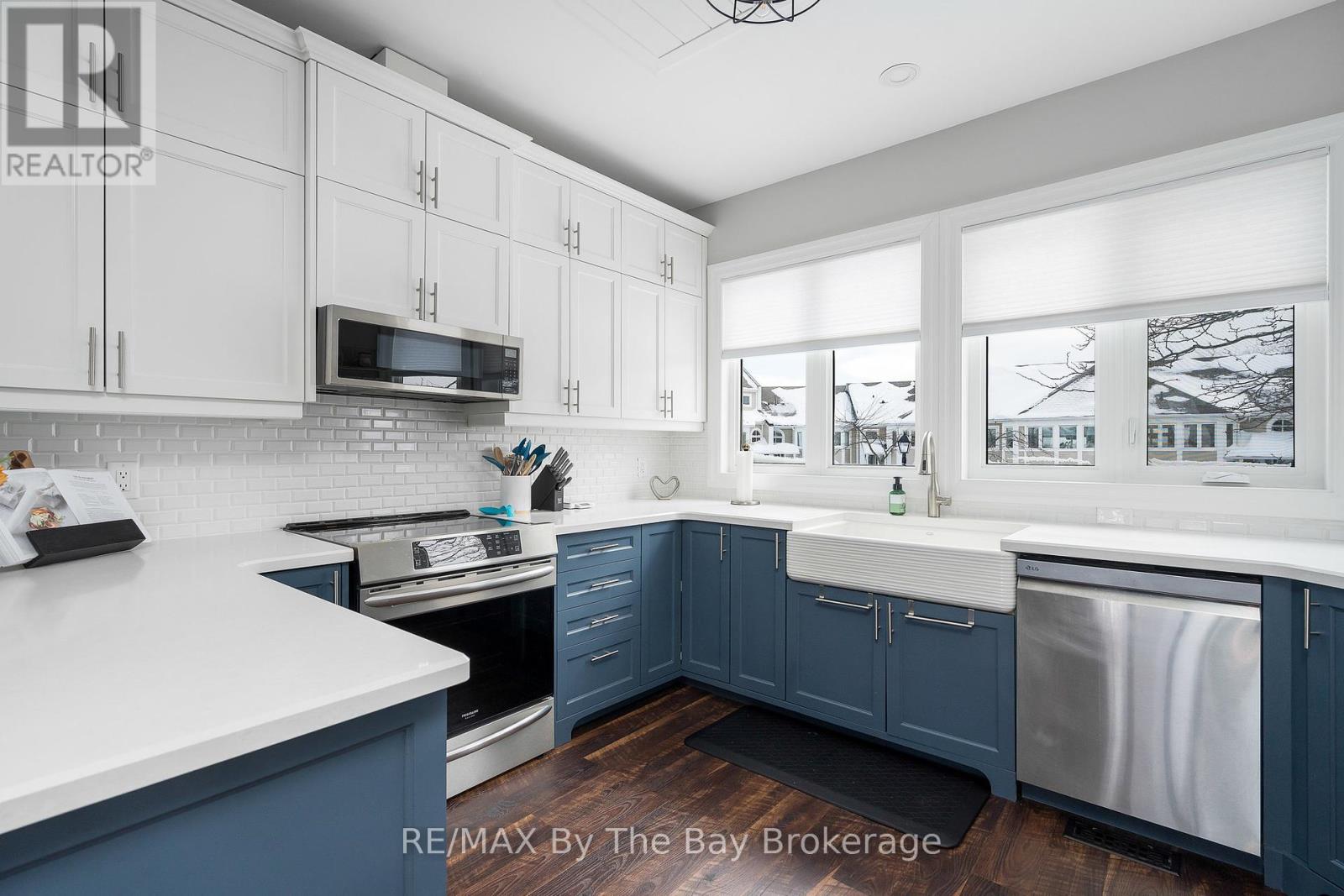 40 Cranberry Surf, Collingwood, Ontario  L9Y 5C4 - Photo 8 - S11994659