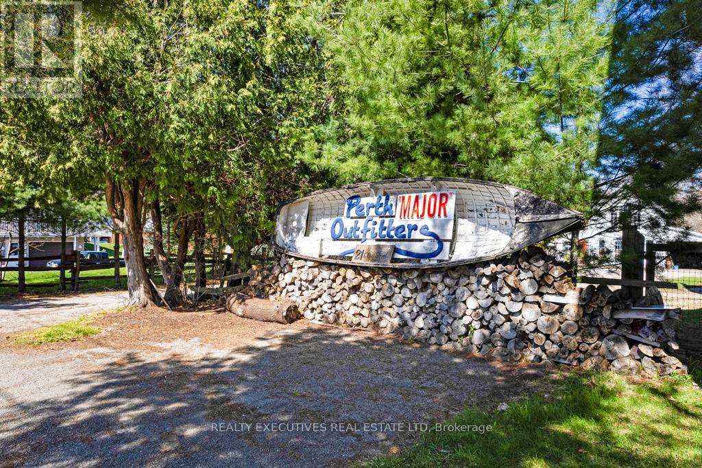 21 Craig Street, Perth, Ontario  K7H 1X8 - Photo 7 - X12084487