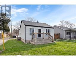 1330 CURRY, Windsor, Ontario