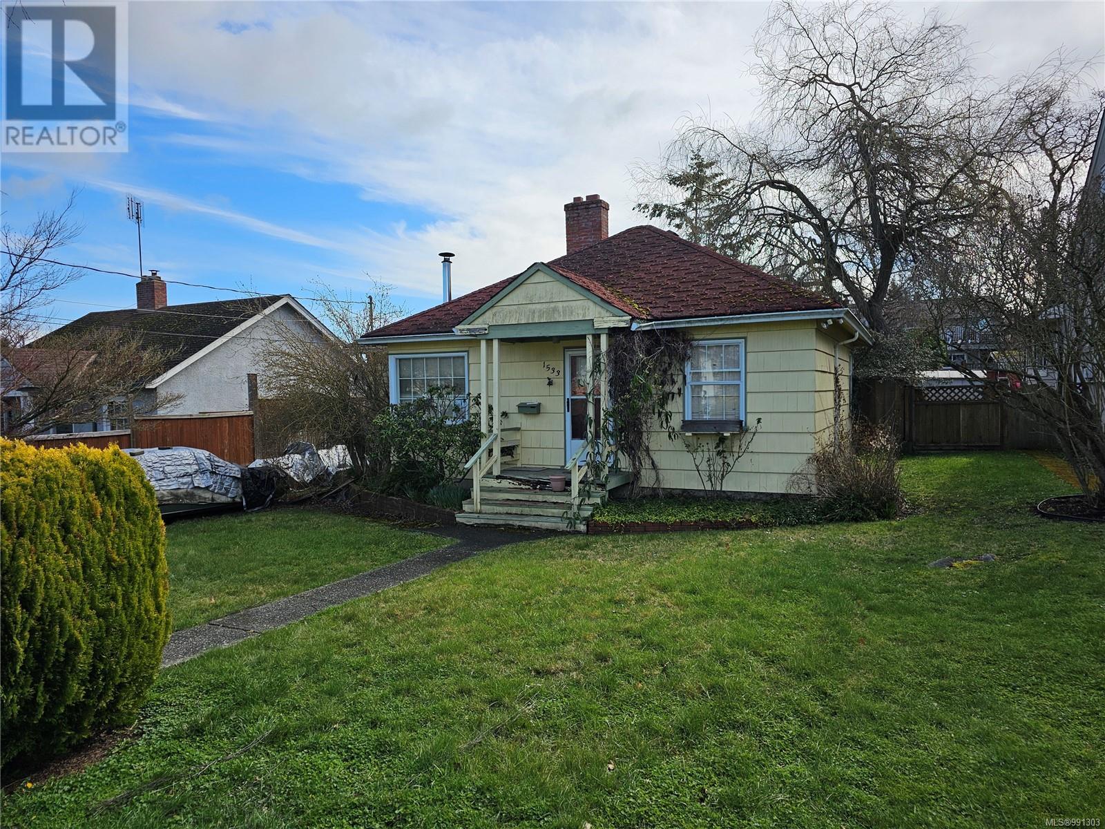 Property at 1533 Oakland Ave image 1
