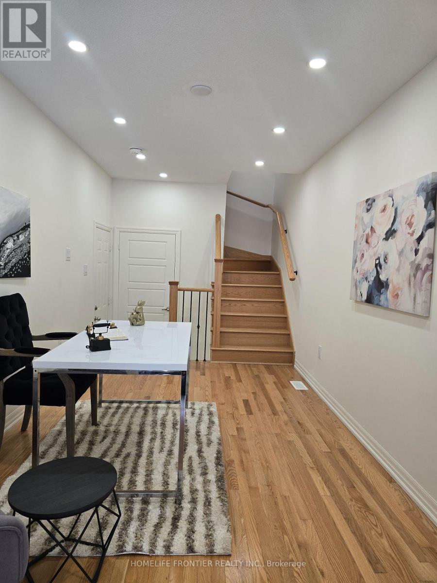 Property at 236 VIVANT STREET image 5