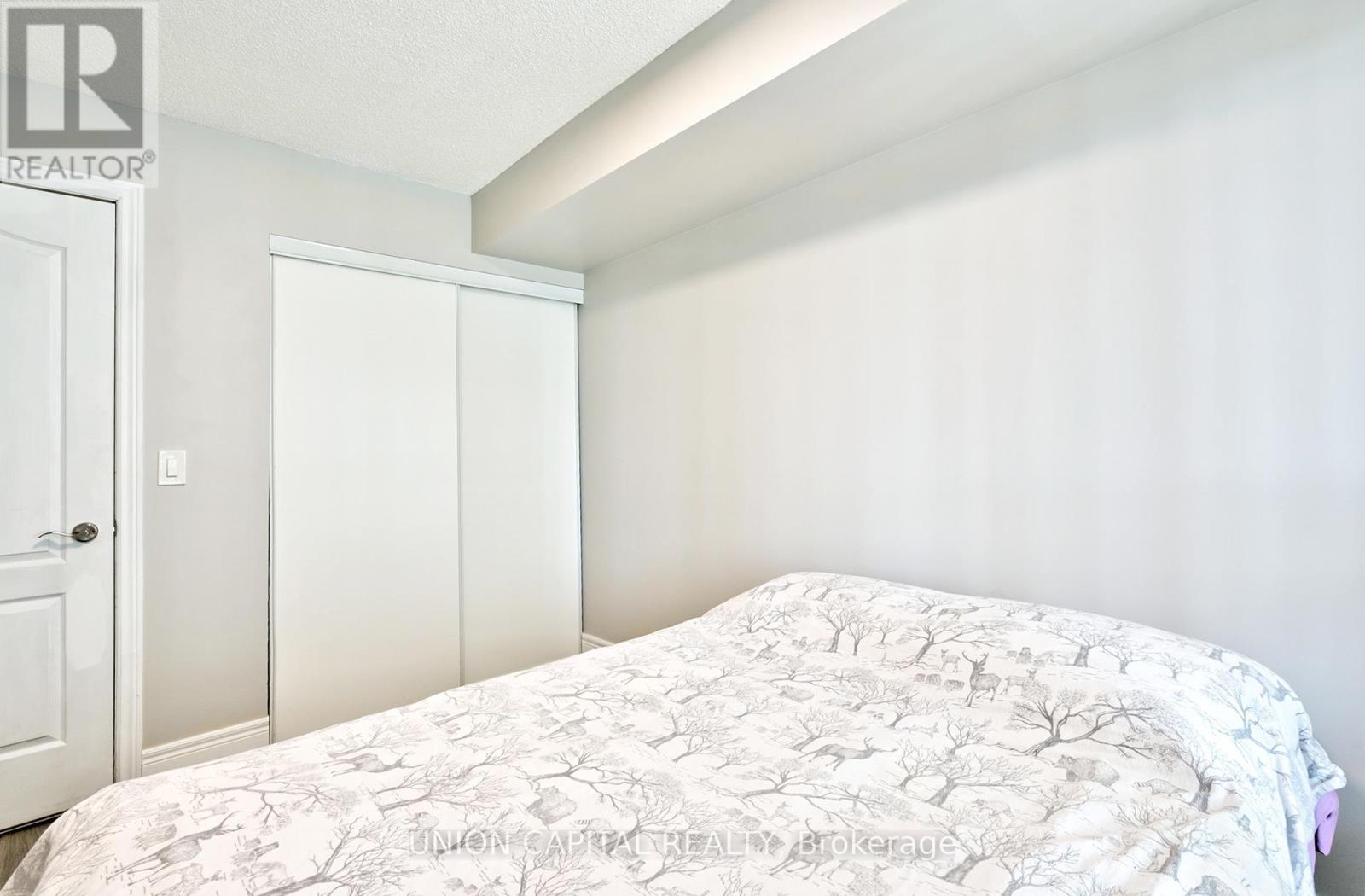717 - 62 Suncrest Boulevard, Markham, Ontario  L3T 7Y6 - Photo 14 - N12084419