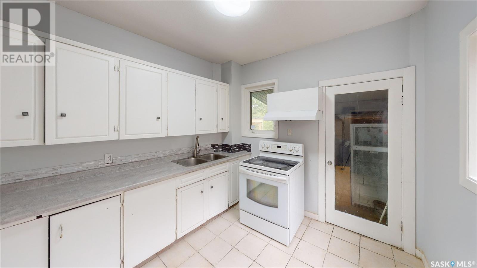 1317 Athol Street, Regina, Saskatchewan  S4T 3C6 - Photo 10 - SK002816