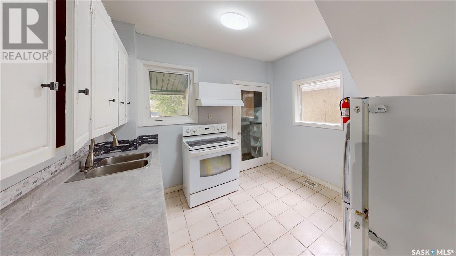 1317 Athol Street, Regina, Saskatchewan  S4T 3C6 - Photo 9 - SK002816