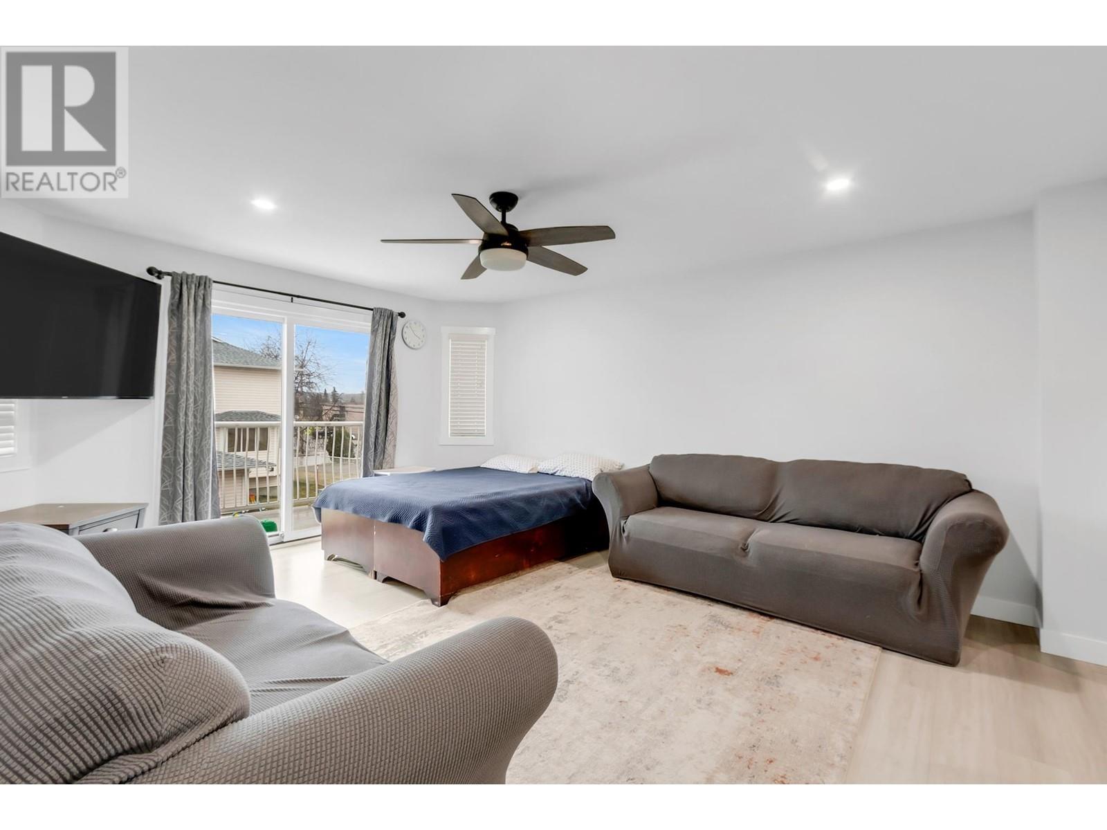 Property at 3329 WESTWOOD DRIVE image 5