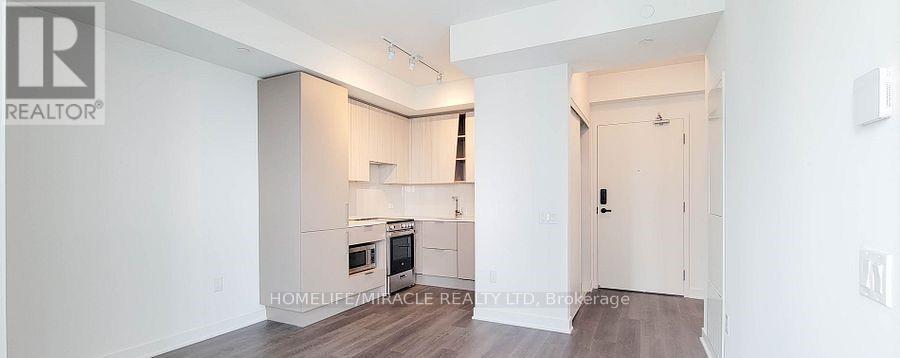 Property at 2910 - 3900 CONFEDERATION PARKWAY image 5