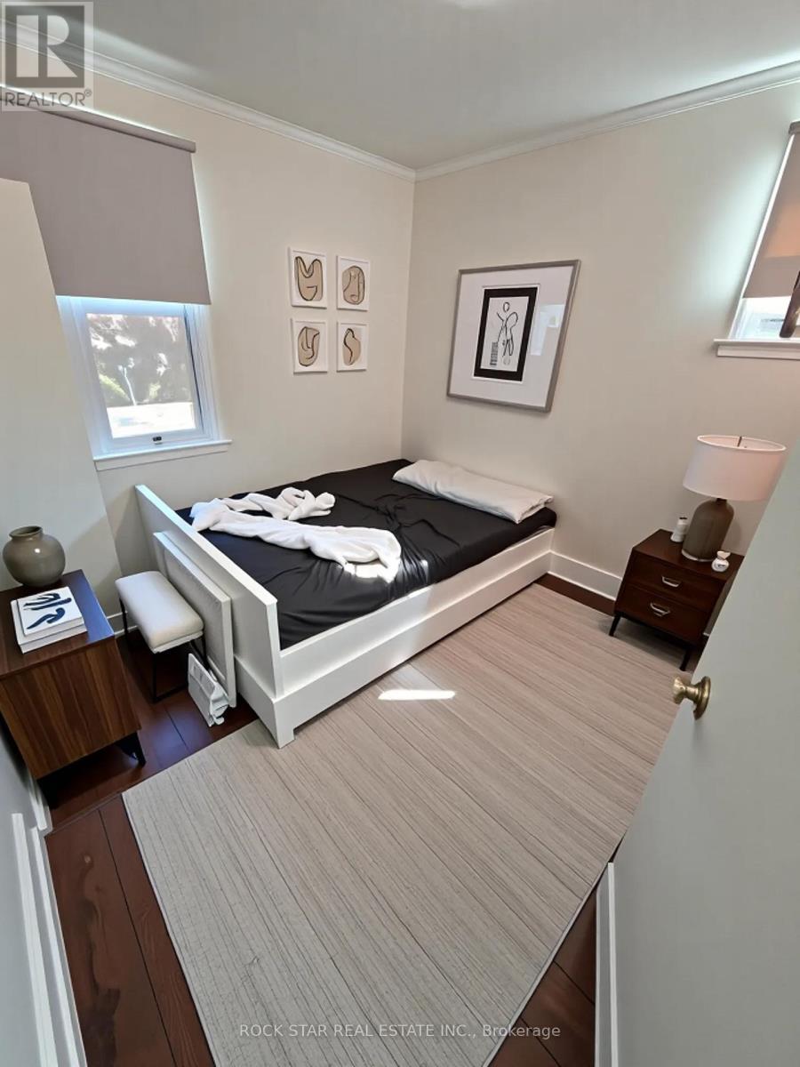 77 Blackfriars Street, London North, Ontario  N6H 1K8 - Photo 4 - X12084369