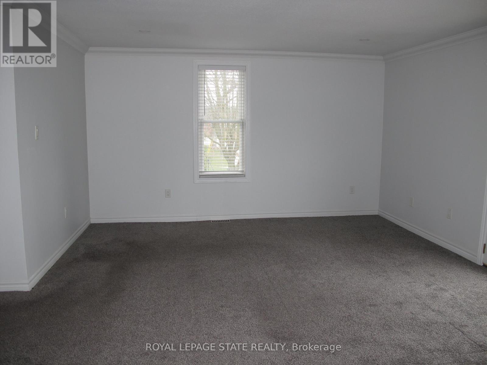 4233 May Avenue, Niagara Falls, Ontario  L2E 3H9 - Photo 14 - X12084458