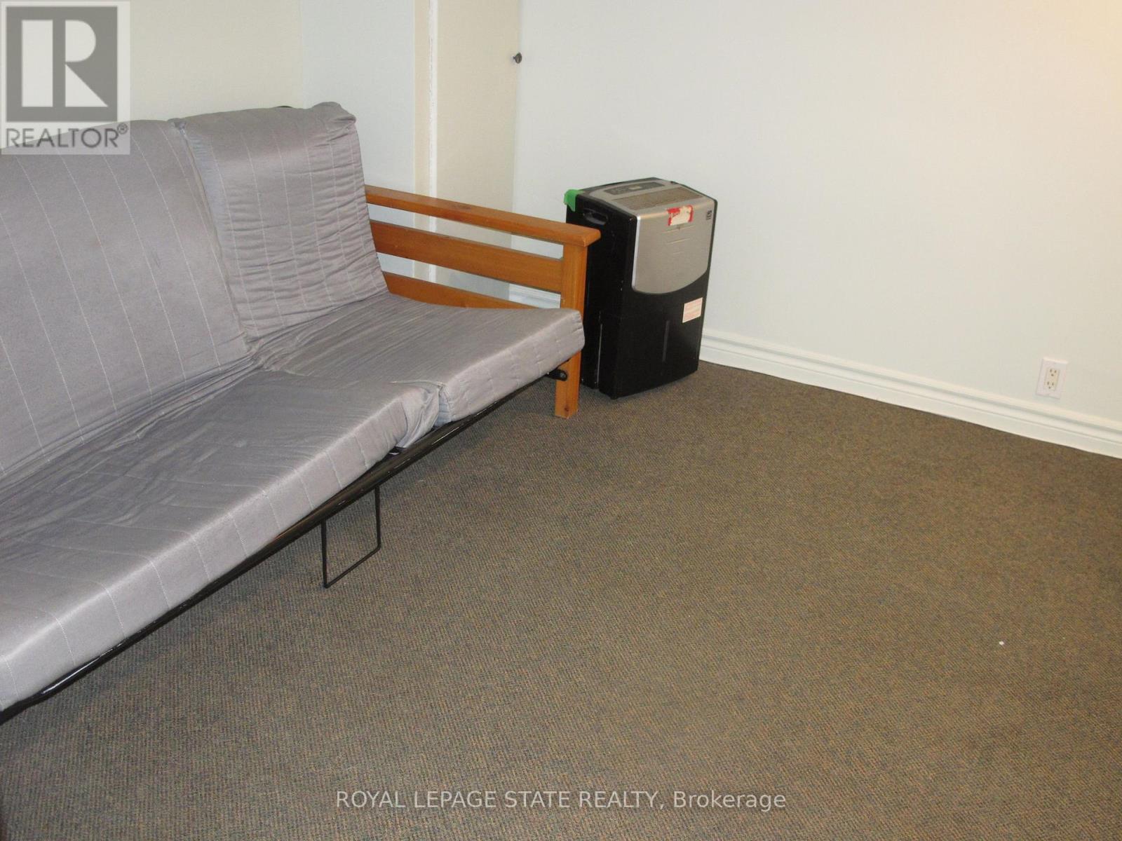 4233 May Avenue, Niagara Falls, Ontario  L2E 3H9 - Photo 23 - X12084458