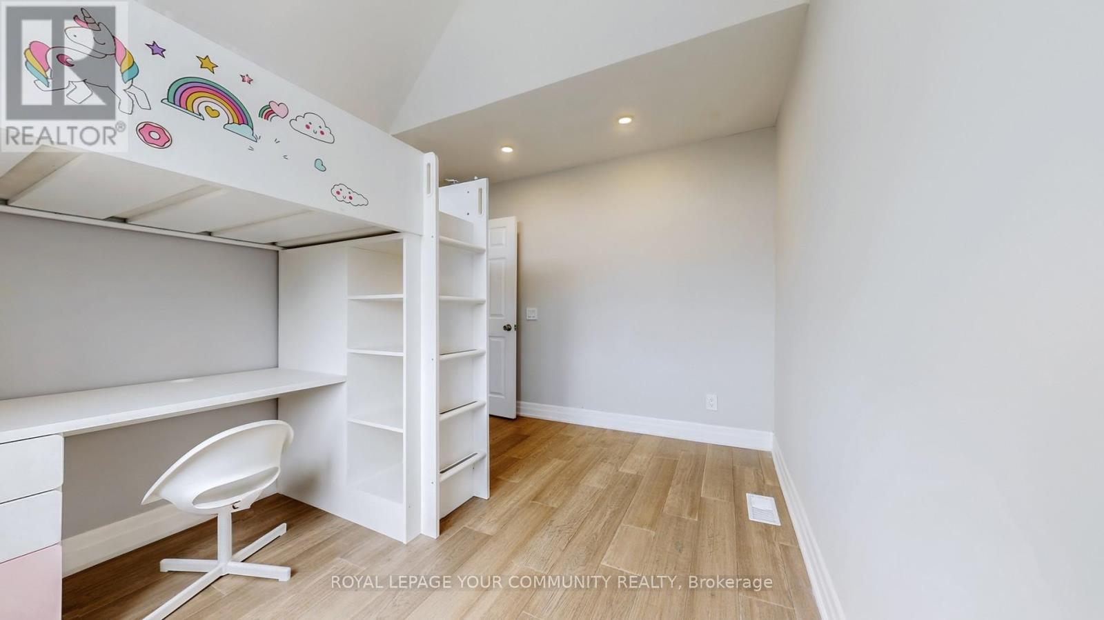 148 Rory Road, Toronto, Ontario  M6L 3G4 - Photo 19 - W12084129
