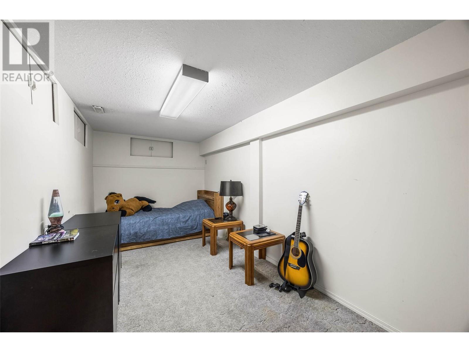 2532 Young Avenue, Kamloops, British Columbia  V2B 4M8 - Photo 17 - 10343595