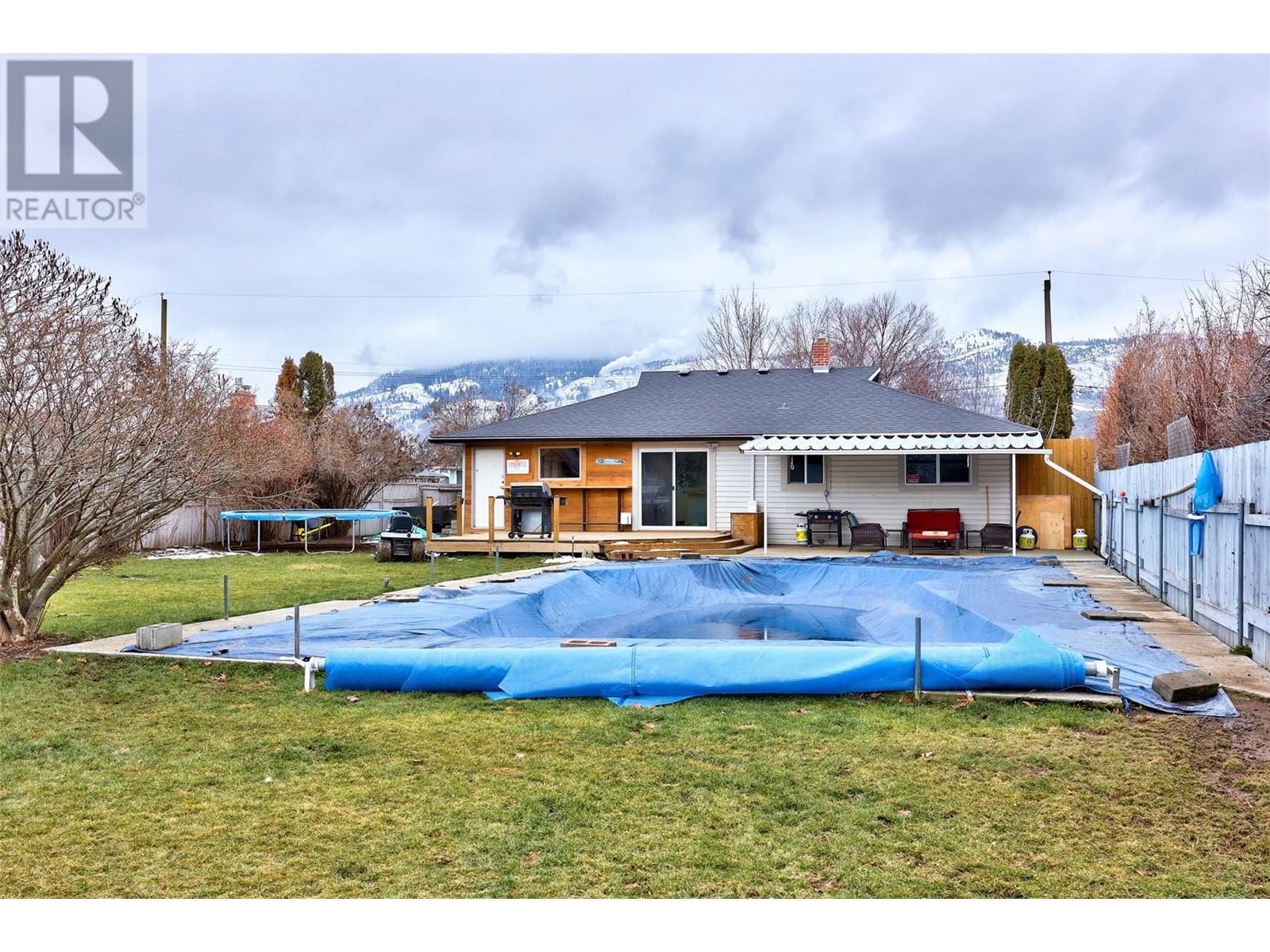 2532 Young Avenue, Kamloops, British Columbia  V2B 4M8 - Photo 27 - 10343595