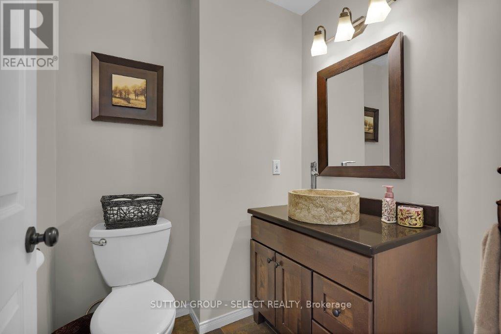 74 Cedarwood Road, London, Ontario  N6H 5E7 - Photo 14 - X12084507