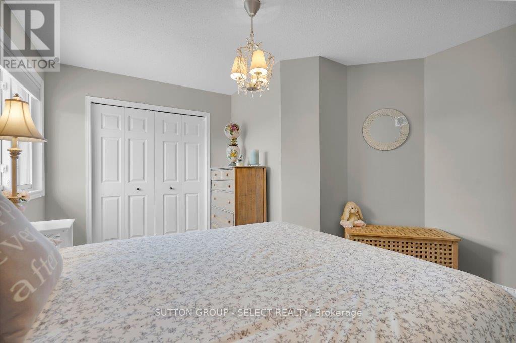 74 Cedarwood Road, London, Ontario  N6H 5E7 - Photo 21 - X12084507