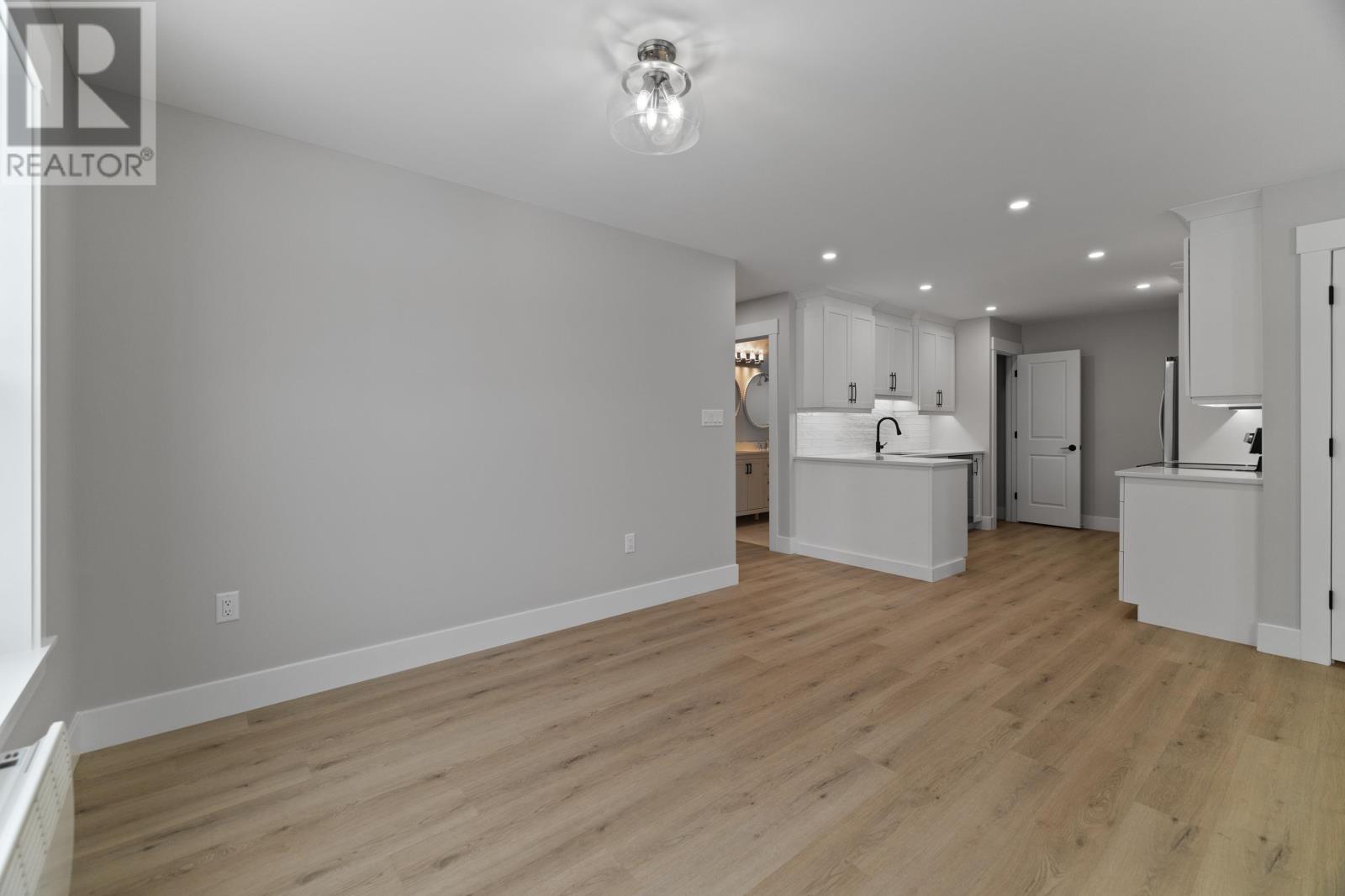 Property at 10 Barkley Avenue image 5