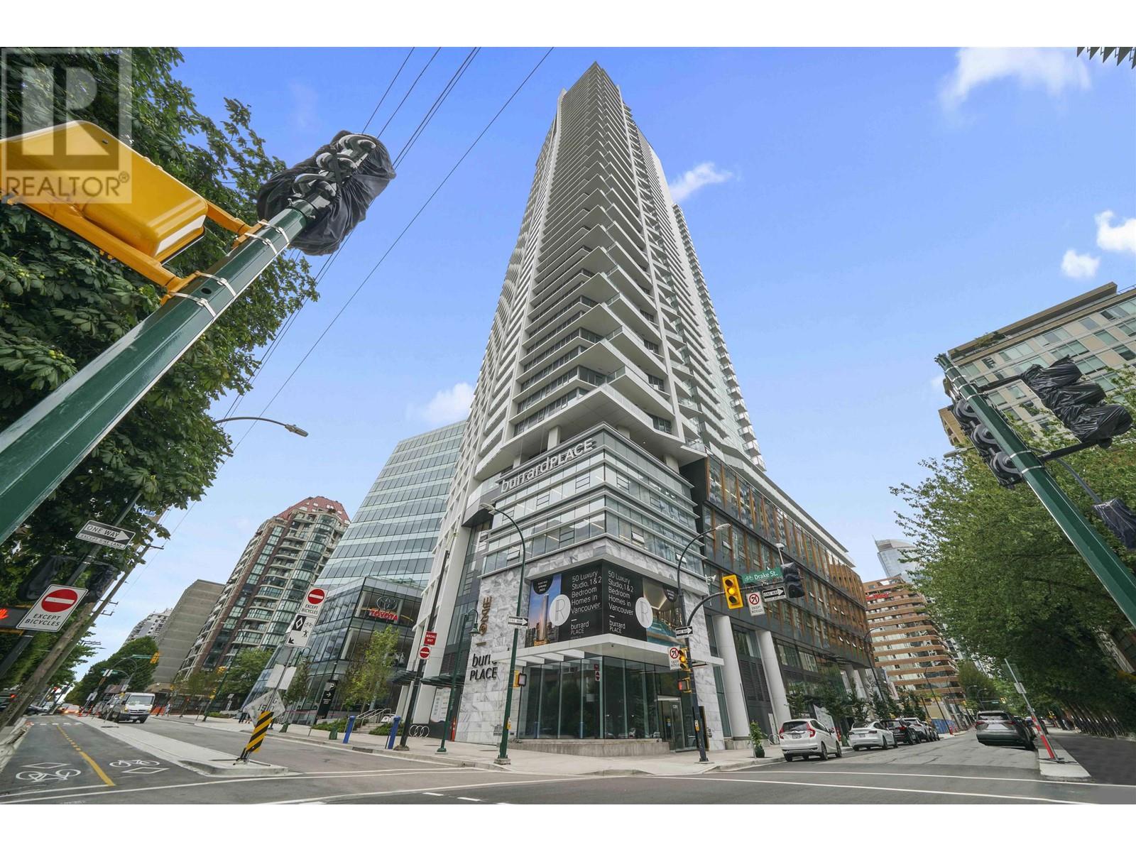 3207 1289 HORNBY STREET, Vancouver, British Columbia