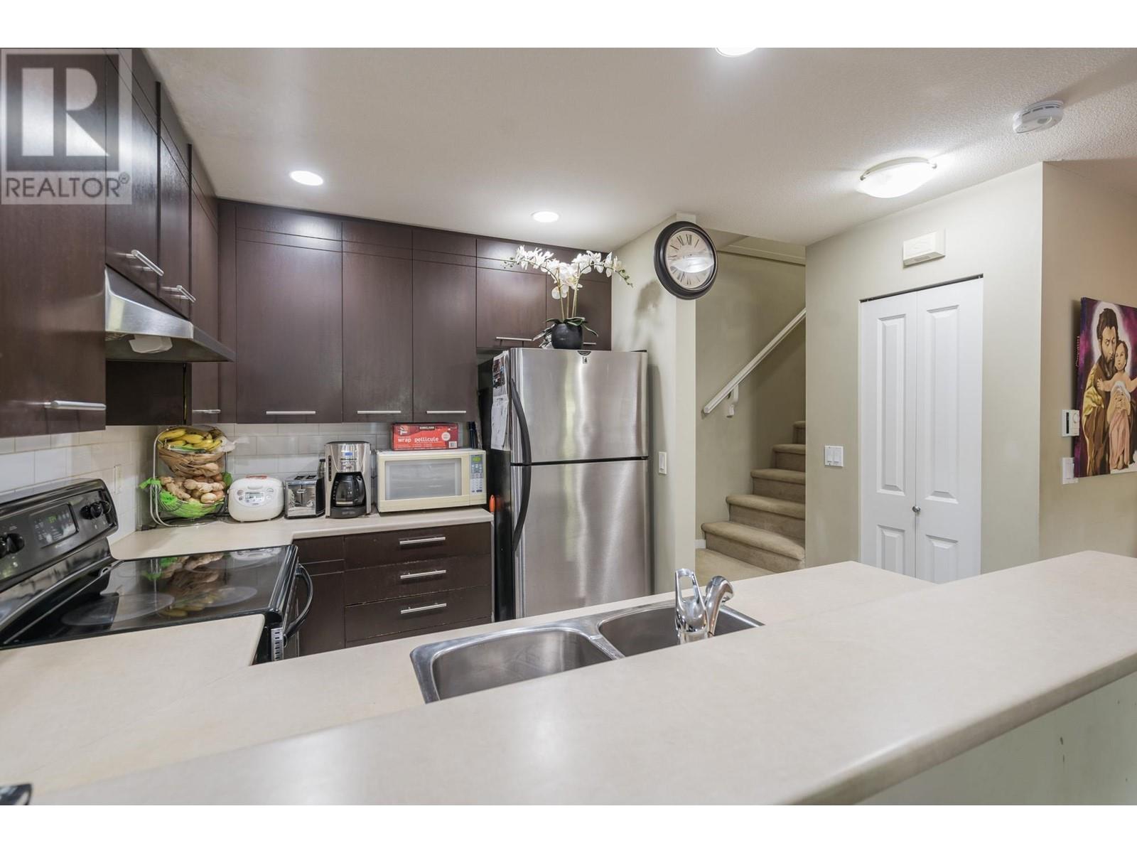 6 7370 Stride Avenue, Burnaby, British Columbia  V3N 5E6 - Photo 10 - R2990623
