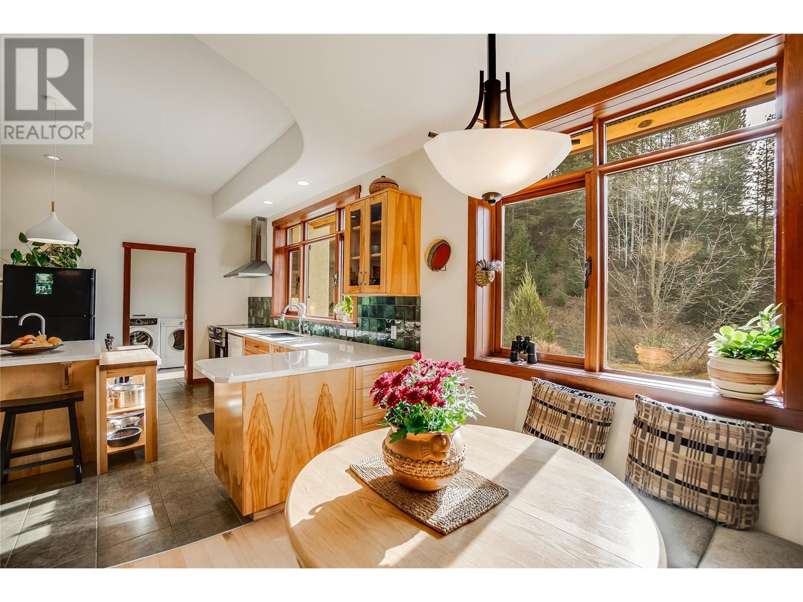 3092 Poohachoff Road, Slocan Park, British Columbia  V0G 2E0 - Photo 19 - 10342798