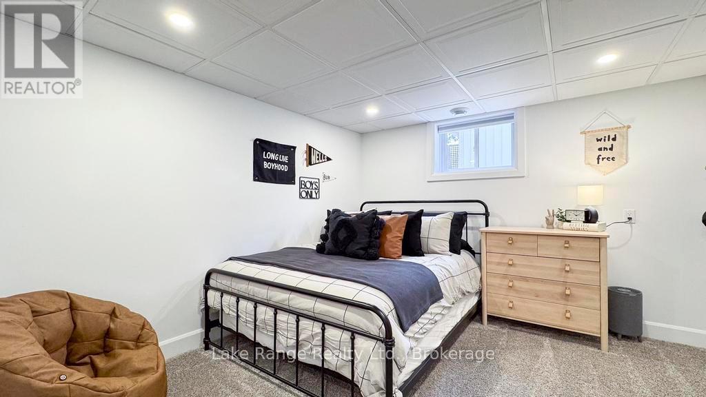403 Havelock Street, Huron-Kinloss, Ontario  N0G 2H0 - Photo 15 - X12084516