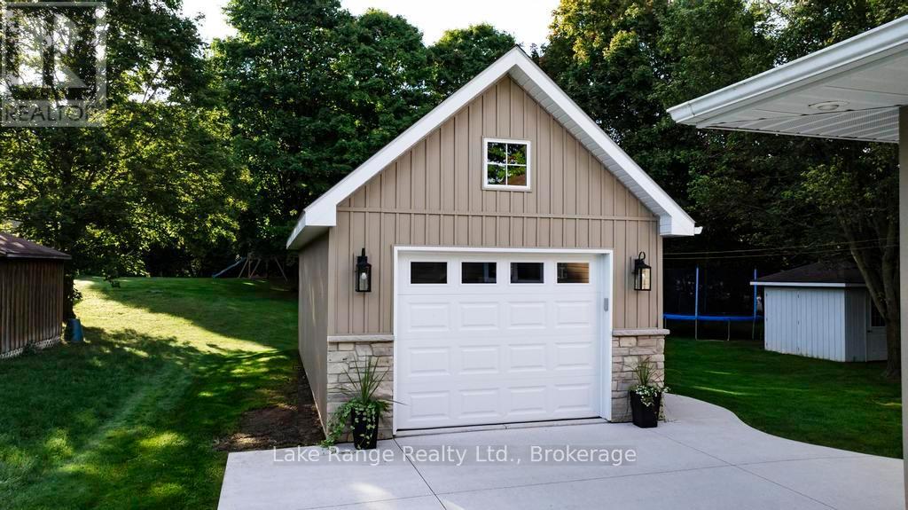 403 Havelock Street, Huron-Kinloss, Ontario  N0G 2H0 - Photo 22 - X12084516