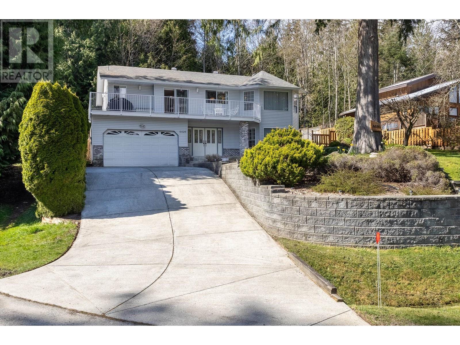 Property at 6028 PARKVIEW PLACE image 1