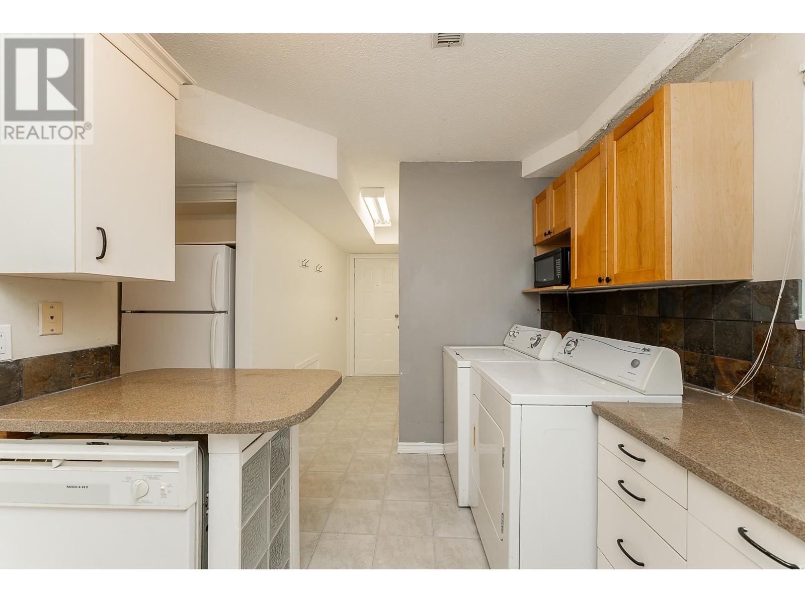 3971 Hamilton Street, Port Coquitlam, British Columbia  V3B 3A8 - Photo 28 - R2990641