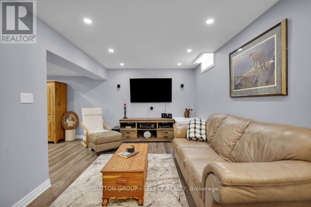 74 Cedarwood Road, London, Ontario  N6H 5E7 - Photo 29 - X12084507