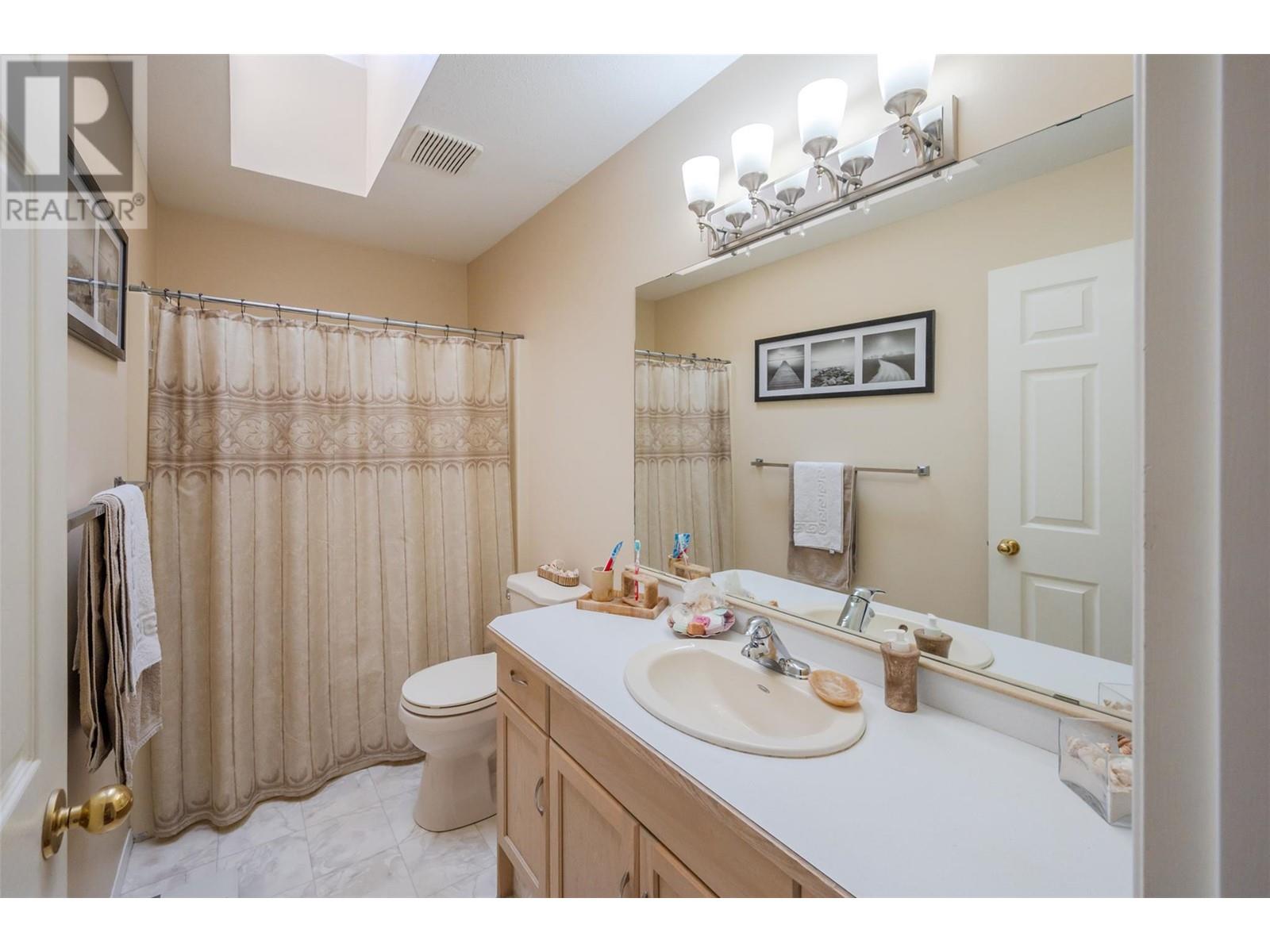 3 Spruce Court, Osoyoos, British Columbia  V0H 1V3 - Photo 34 - 10343640