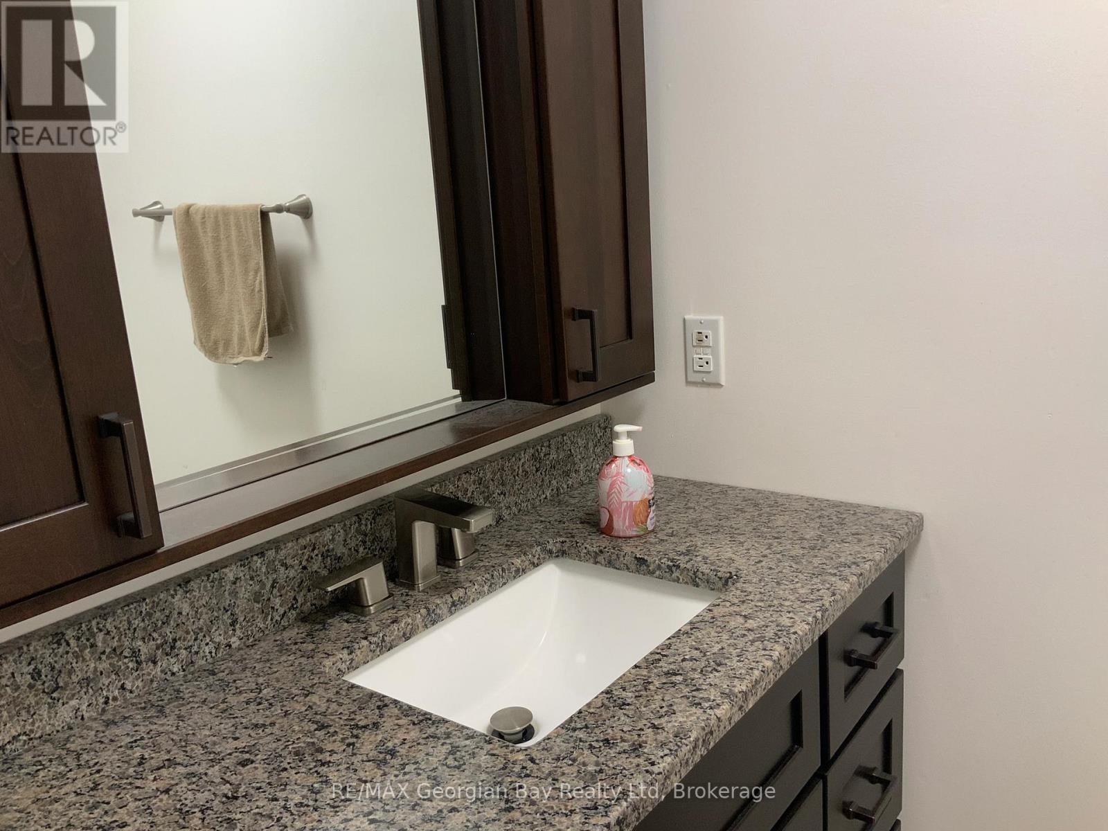 16 Mundy Avenue, Tiny, Ontario  L9M 0B5 - Photo 23 - S12082152