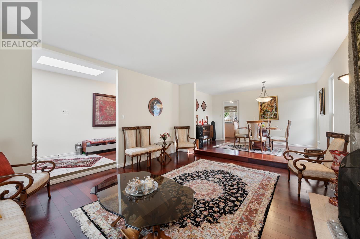 Property at 2446 TEMPE KNOLL DRIVE image 5