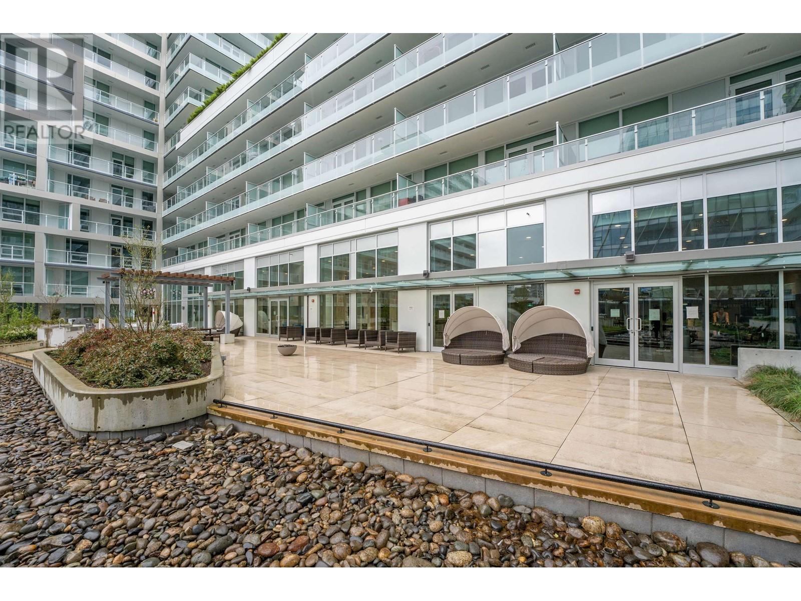 Listing Picture 25 of 27 : 1306 6328 NO. 3 ROAD, Richmond / 烈治文 - 魯藝地產 Yvonne Lu Group - MLS Medallion Club Member