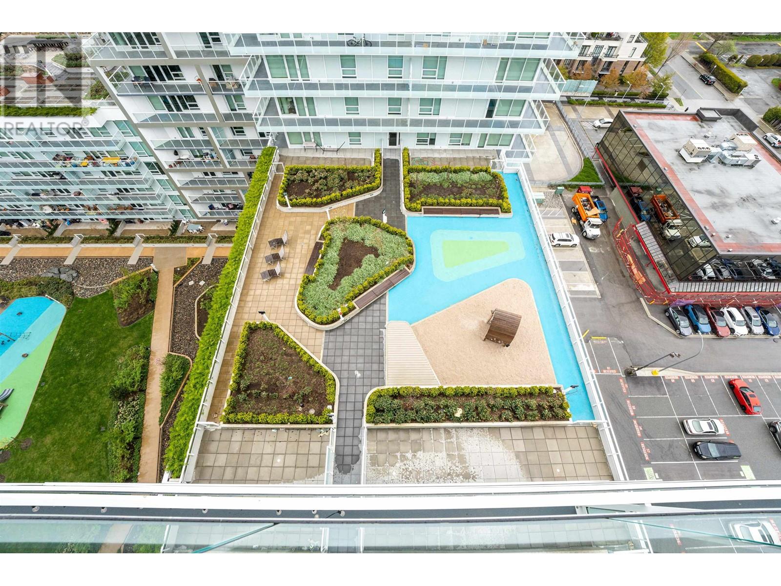 Listing Picture 18 of 27 : 1306 6328 NO. 3 ROAD, Richmond / 烈治文 - 魯藝地產 Yvonne Lu Group - MLS Medallion Club Member