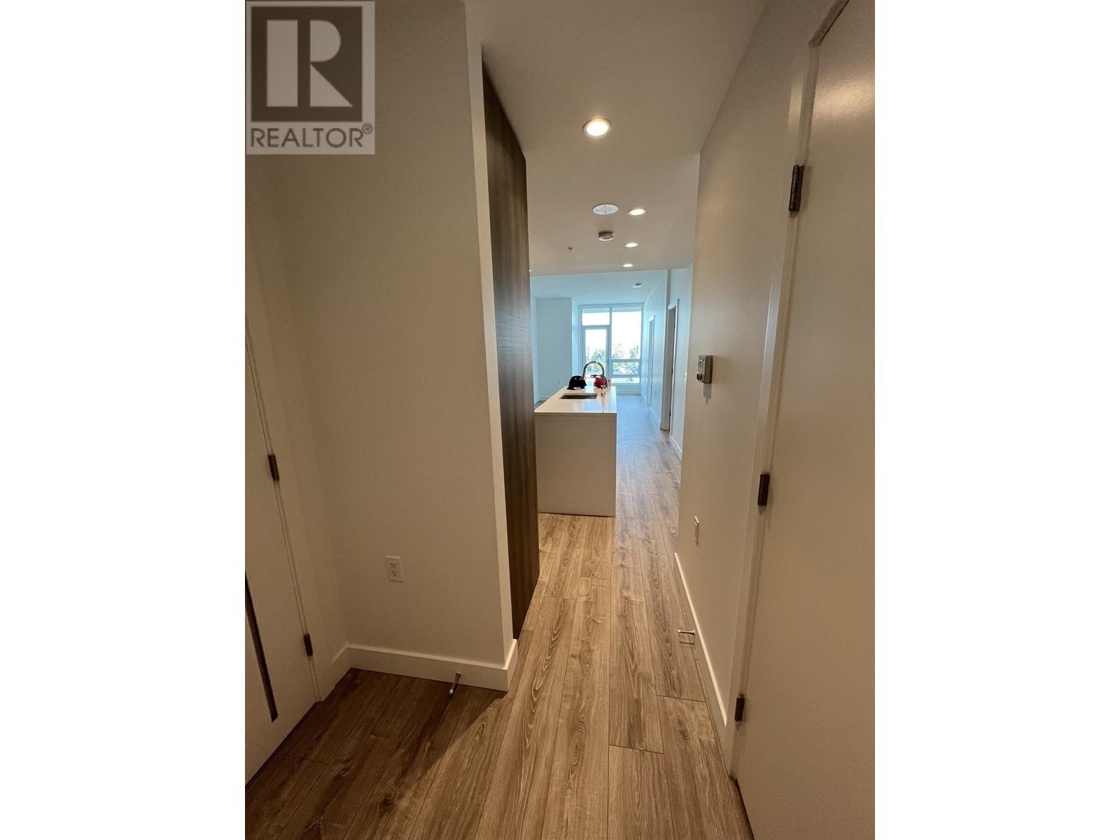 Listing Picture 5 of 27 : 1306 6328 NO. 3 ROAD, Richmond / 烈治文 - 魯藝地產 Yvonne Lu Group - MLS Medallion Club Member