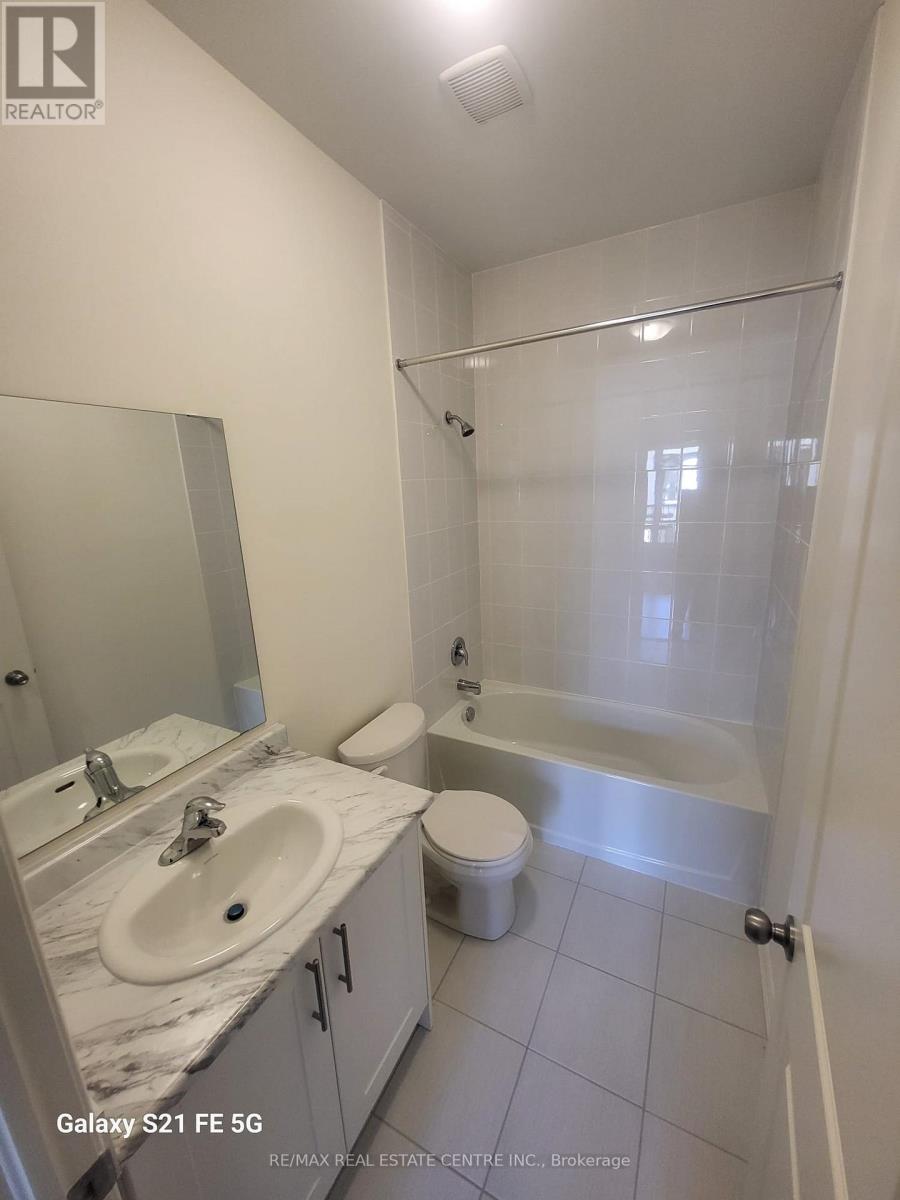 7 Dallotto Lane, Ajax, Ontario  L1S 0G9 - Photo 10 - E12084510