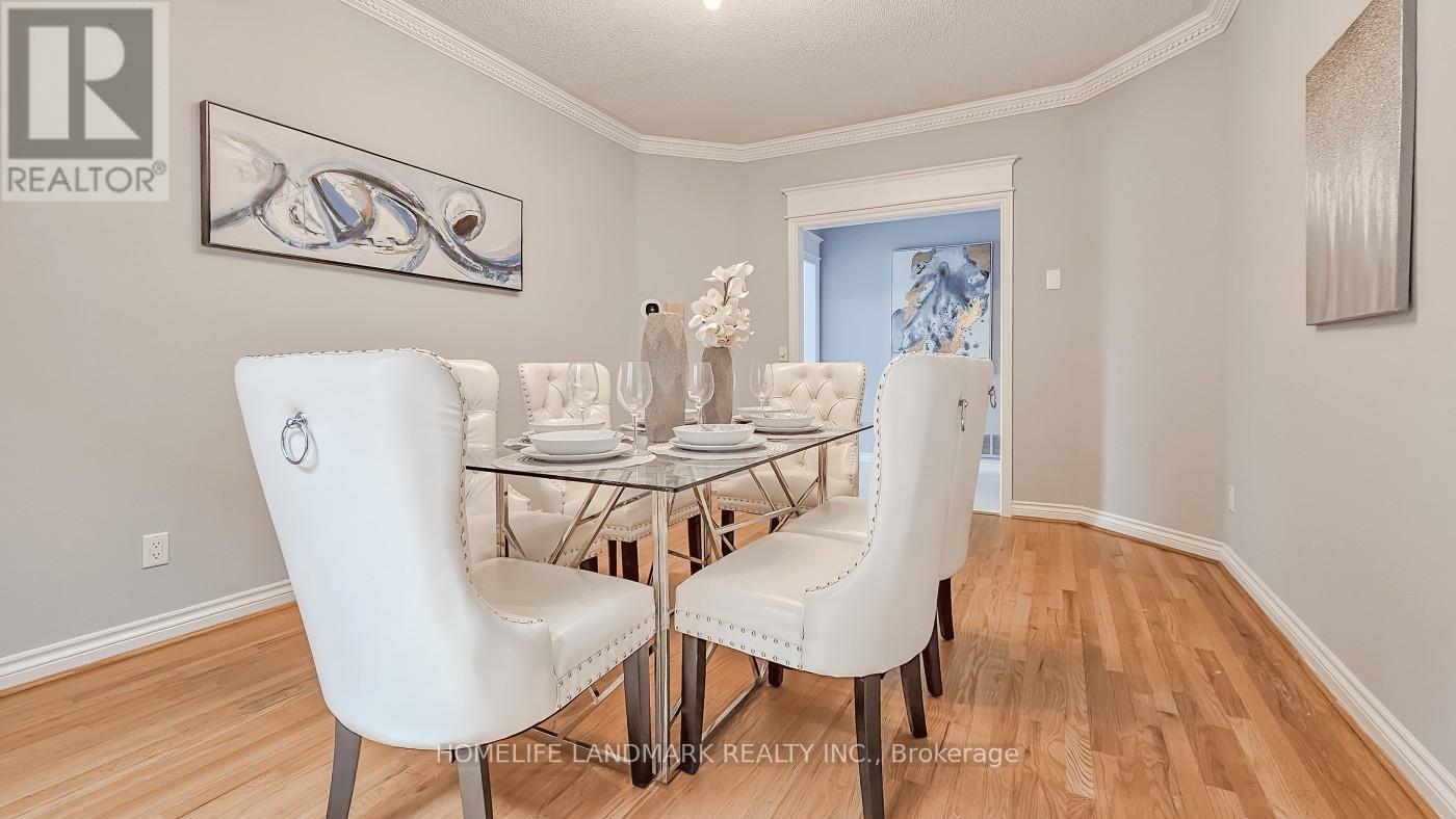 98 Braeside Square, Markham, Ontario  L3R 0A5 - Photo 10 - N12084498