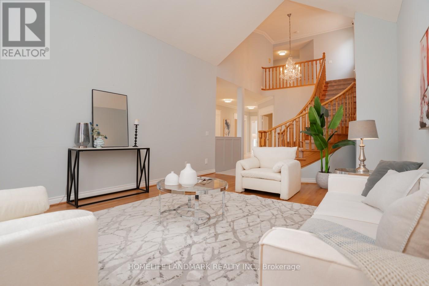 98 Braeside Square, Markham, Ontario  L3R 0A5 - Photo 6 - N12084498