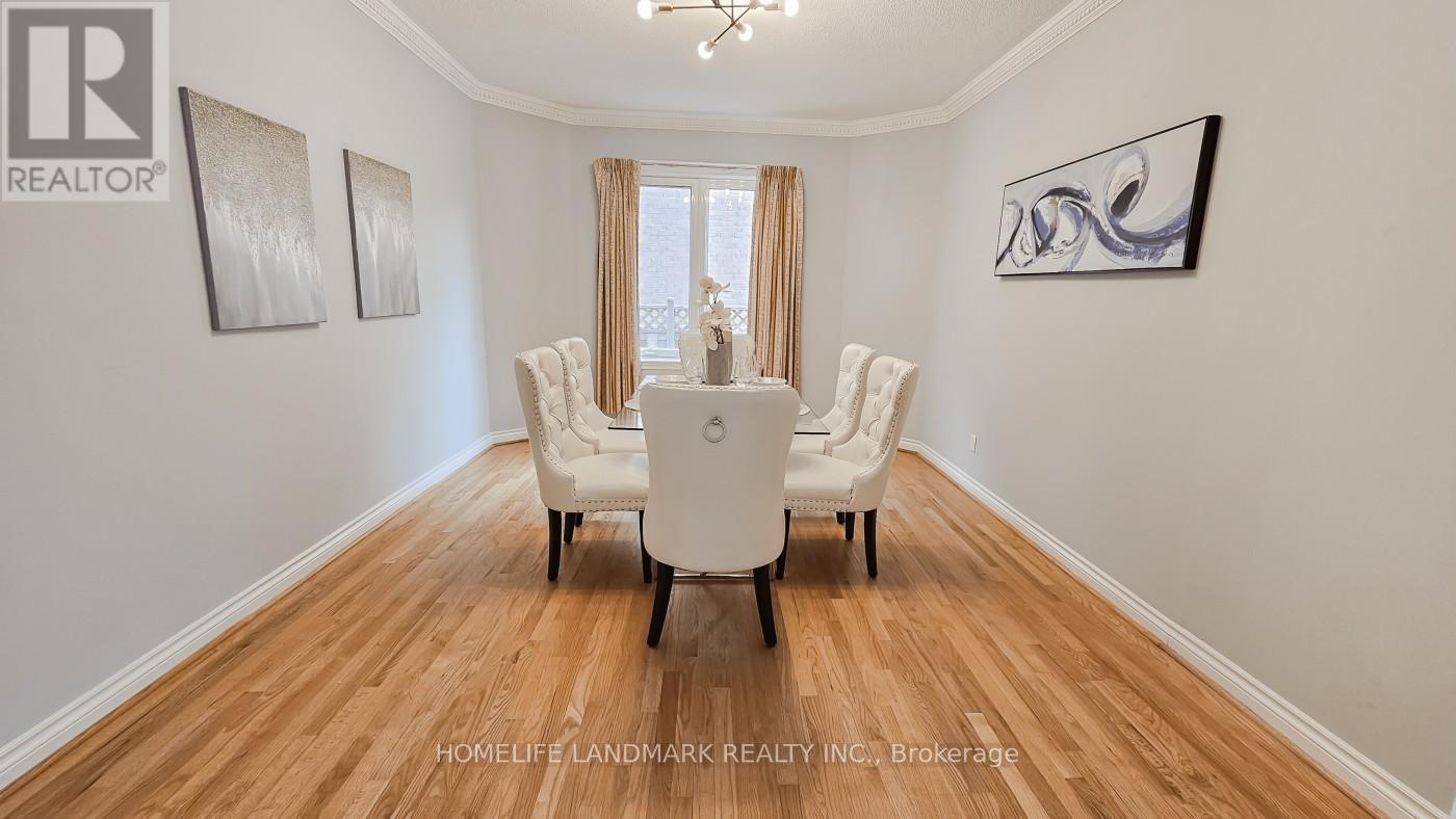 98 Braeside Square, Markham, Ontario  L3R 0A5 - Photo 9 - N12084498