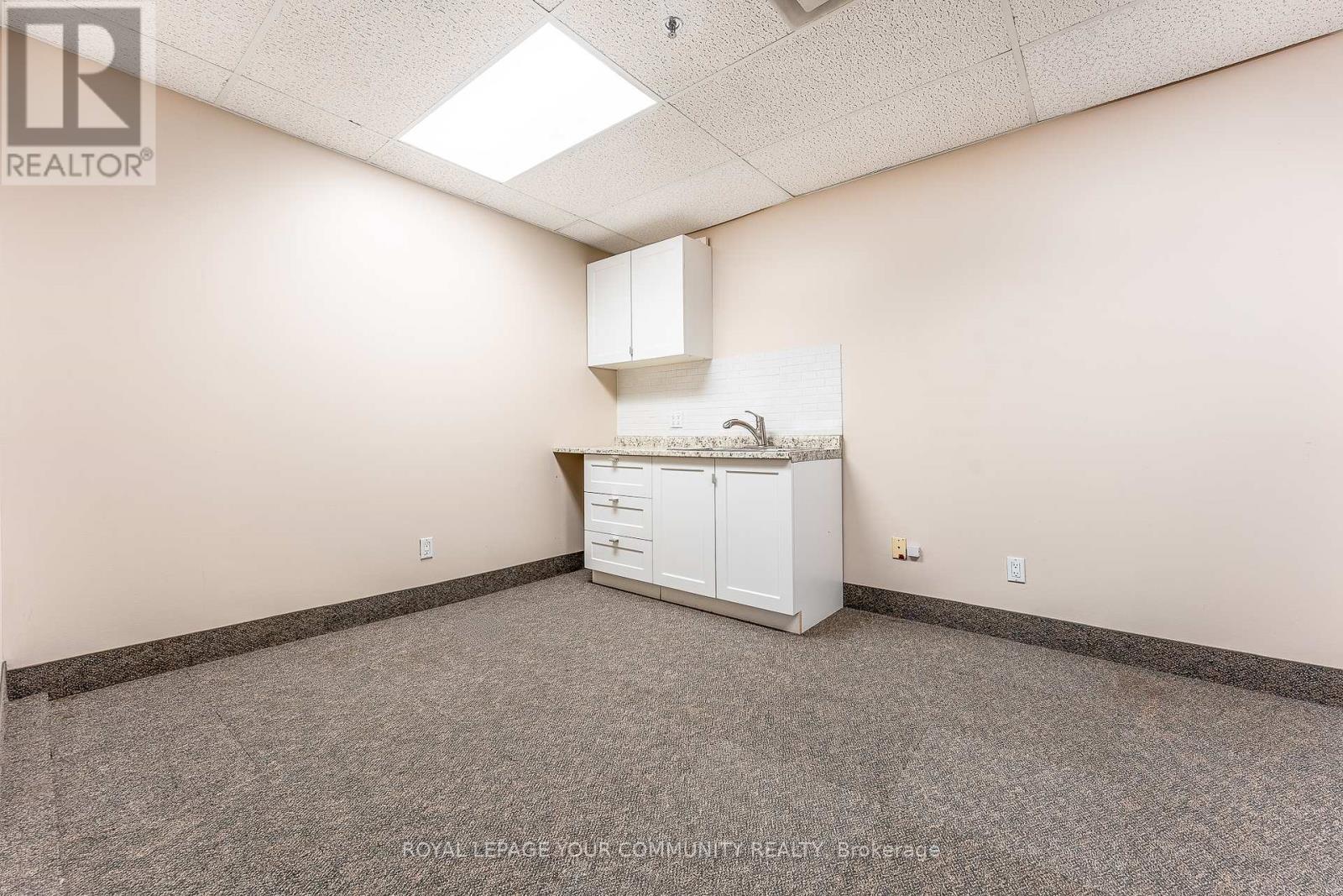 11u - 400 Esna Park Drive, Markham, Ontario  L3R 1G5 - Photo 8 - N12084523