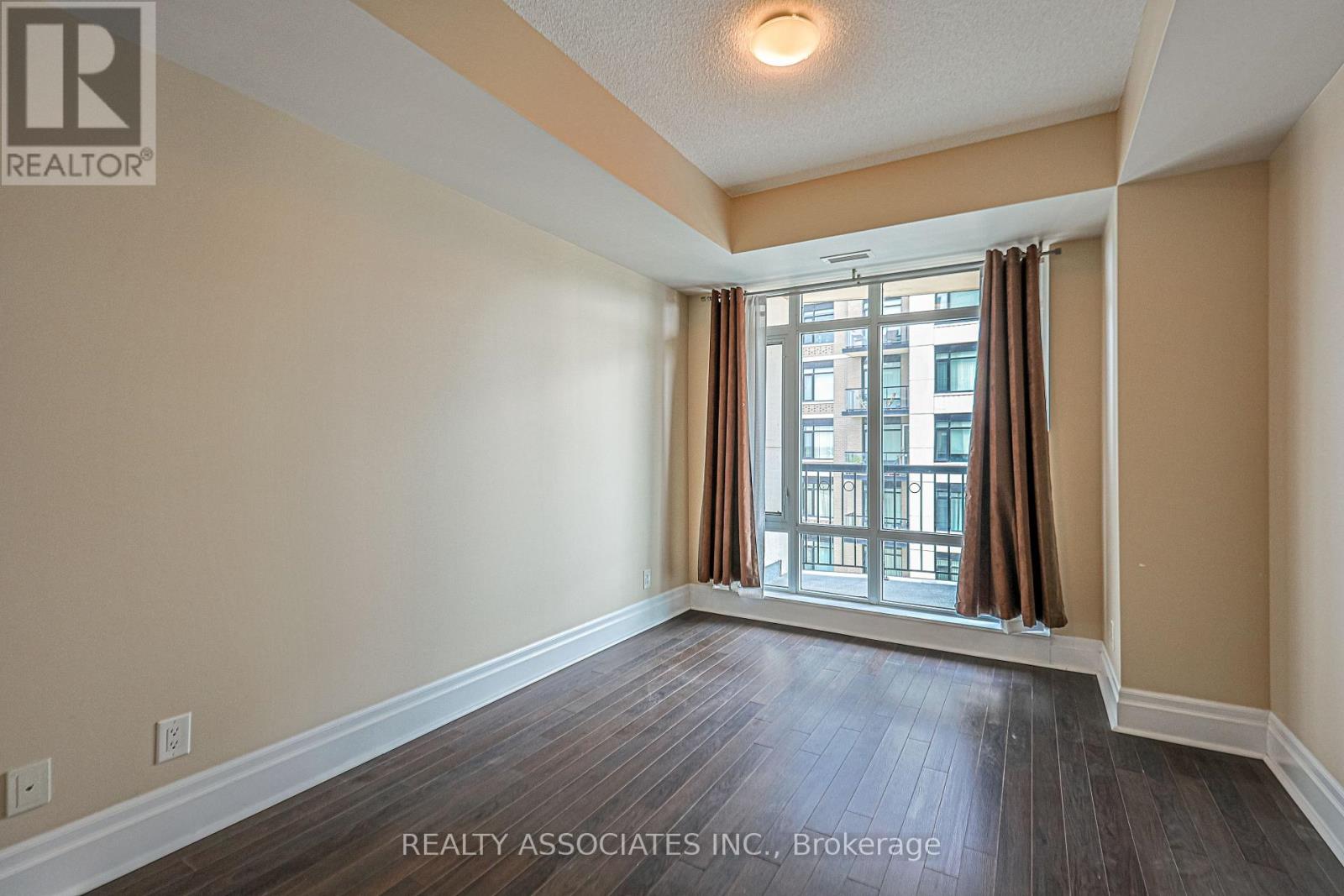 706 - 131 Upper Duke Crescent, Markham, Ontario  L6G 0C9 - Photo 11 - N12084552
