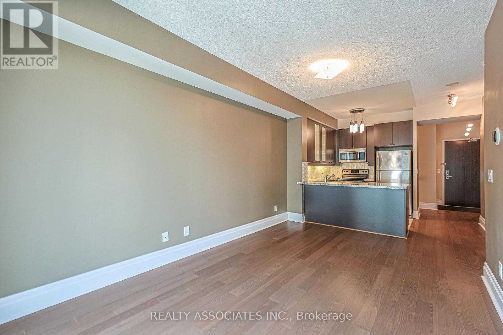 706 - 131 Upper Duke Crescent, Markham, Ontario  L6G 0C9 - Photo 8 - N12084552