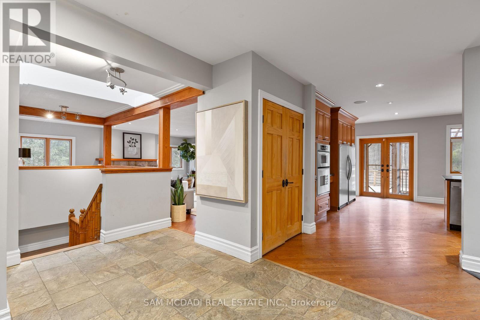 Property at 690 MEADOW WOOD ROAD image 5