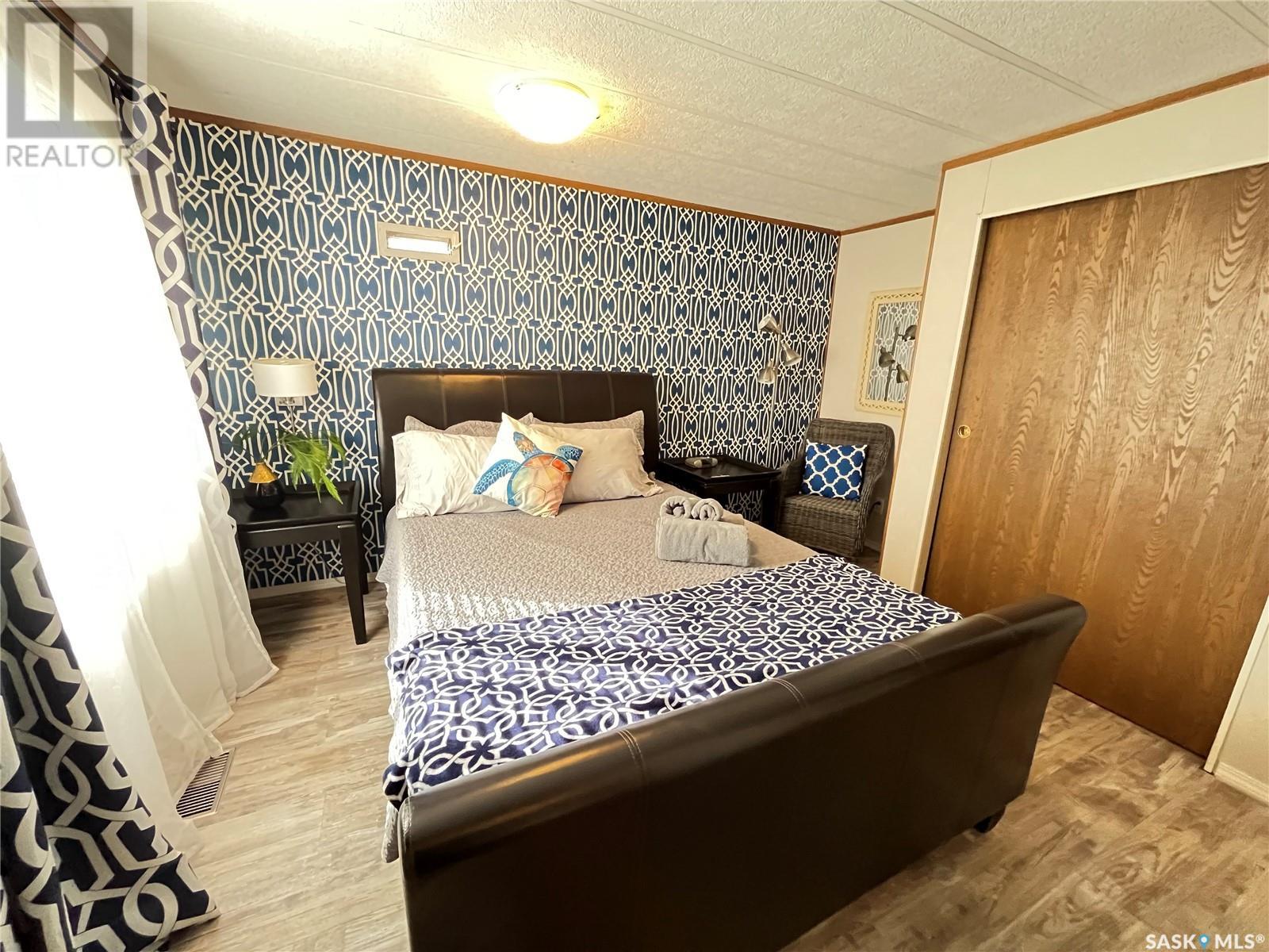 Cypress Mobile Home Park, Maple Creek, Saskatchewan  S0N 1N0 - Photo 25 - SK002807