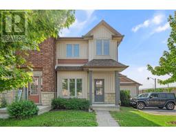 44 - 8 LAKELAWN ROAD, Grimsby, Ontario