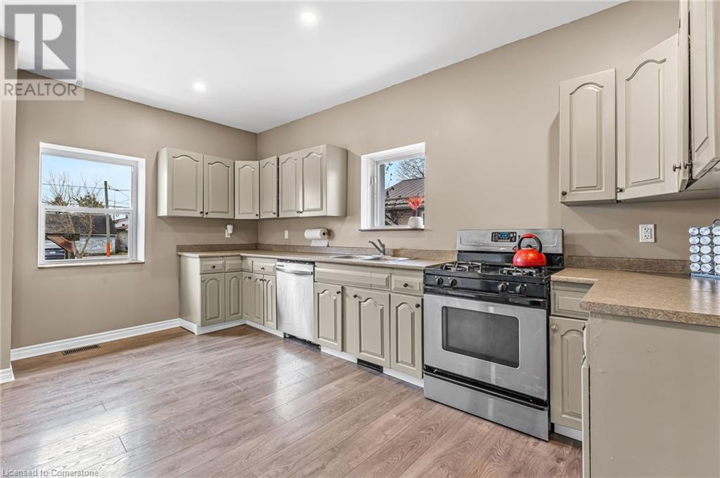 424 Broad Street E, Dunnville, Ontario  N1A 1G5 - Photo 12 - 40717097